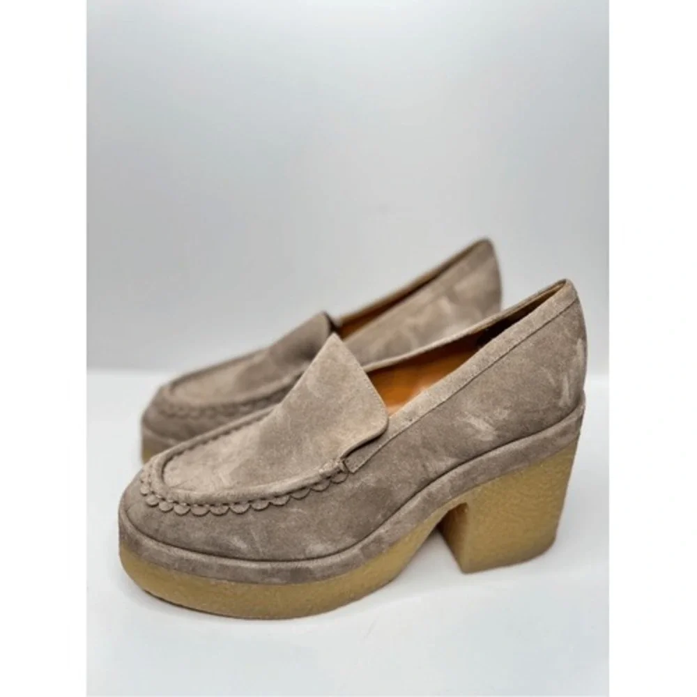 Marc Fisher Suede Leather Platform Loafers Taupe Grey Scalloped Trim 10M